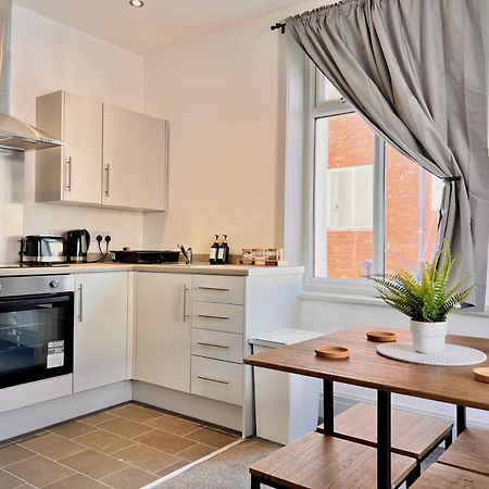 Apartment 6 Blackpool Extérieur photo